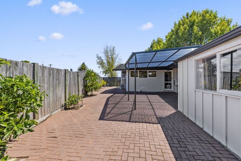 Photo of property in 20 Willow Avenue, Hannahs Bay, Rotorua, 3010