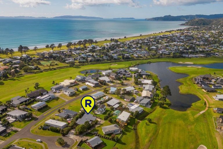 Photo of property in 103 The Tee, Matarangi, Whitianga, 3592