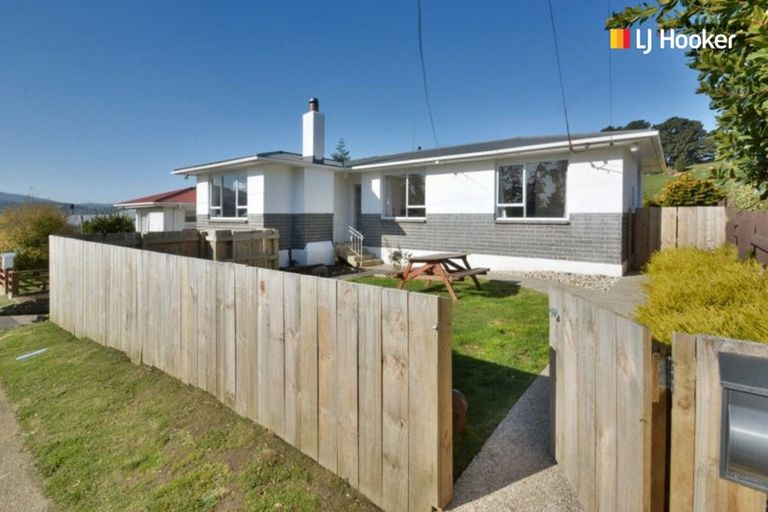 Photo of property in 72 Koremata Street, Green Island, Dunedin, 9018