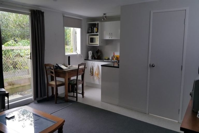 Photo of property in 53a Brandon Road, Glen Eden, Auckland, 0602