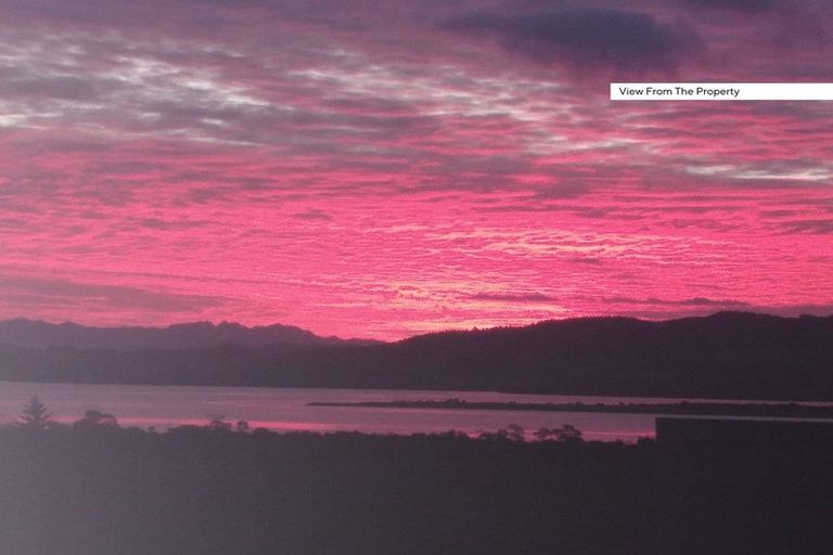 Photo of property in 33 Raumati Crescent, Onerahi, Whangarei, 0110