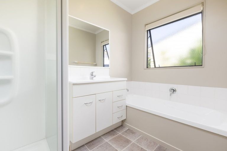 Photo of property in 52b Meadowland Street, Matua, Tauranga, 3110