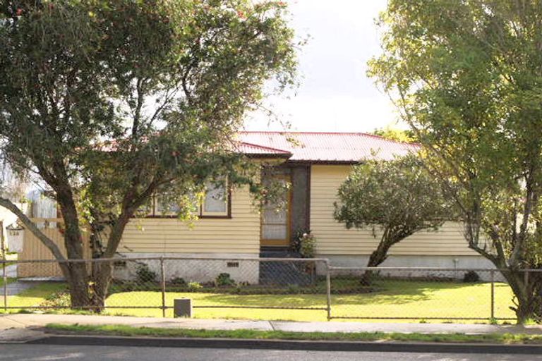 Photo of property in 134 Favona Road, Favona, Auckland, 2024