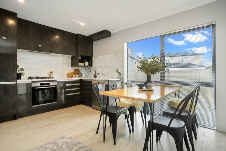 Photo of property in 16a James Street, Mangere East, Auckland, 2024