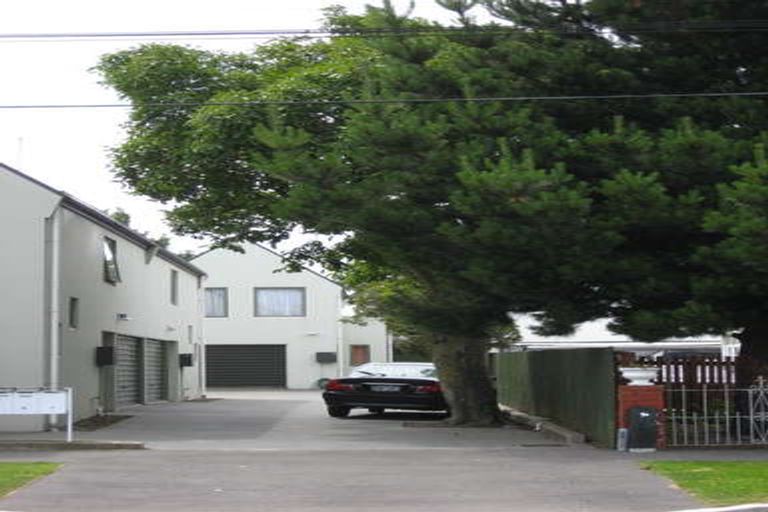 Photo of property in 2/13 Crohane Place, Addington, Christchurch, 8024