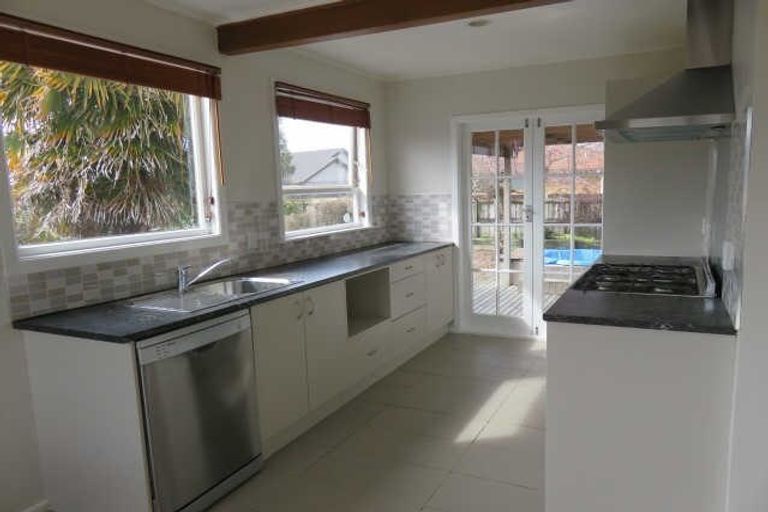 Photo of property in 14 Horsham Downs Road, Rototuna, Hamilton, 3210