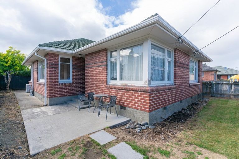 Photo of property in 1/76 Gilberthorpes Road, Hei Hei, Christchurch, 8042