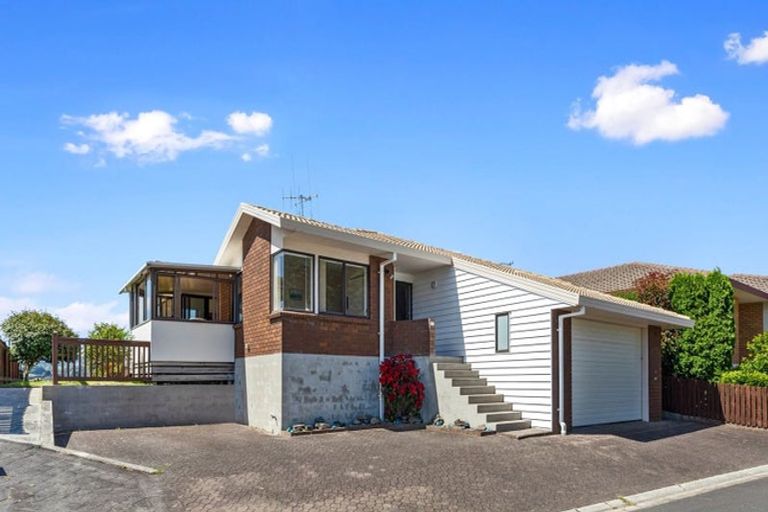 Photo of property in 4a Begonia Way, Greerton, Tauranga, 3112