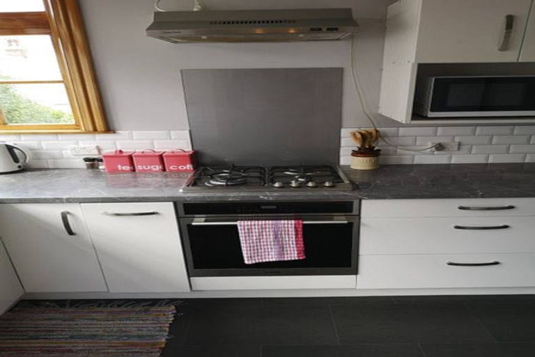 Photo of property in 129 Grant Road, Thorndon, Wellington, 6011