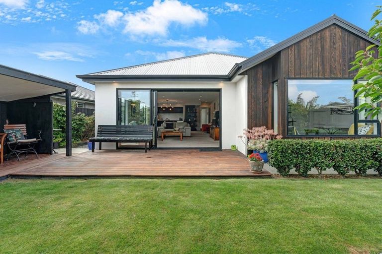 Photo of property in 10 Koreke Lane, Halswell, Christchurch, 8025