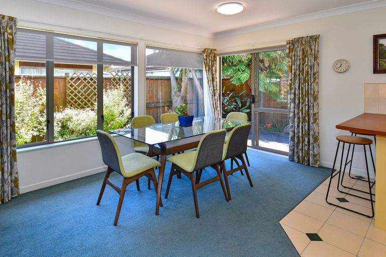 Photo of property in 28a Taka Street, Takanini, 2112