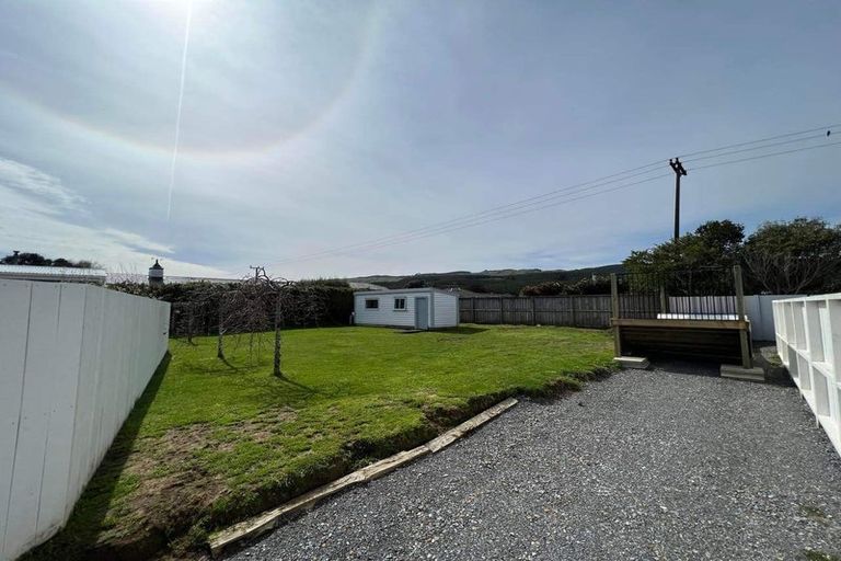 Photo of property in 5a Elizabeth Street, Pukerua Bay, 5026