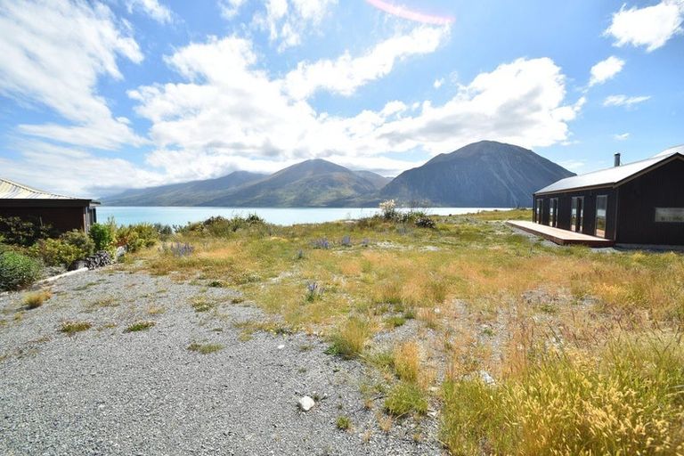 Photo of property in 32 Ohau Drive, Lake Ohau, Twizel, 9412