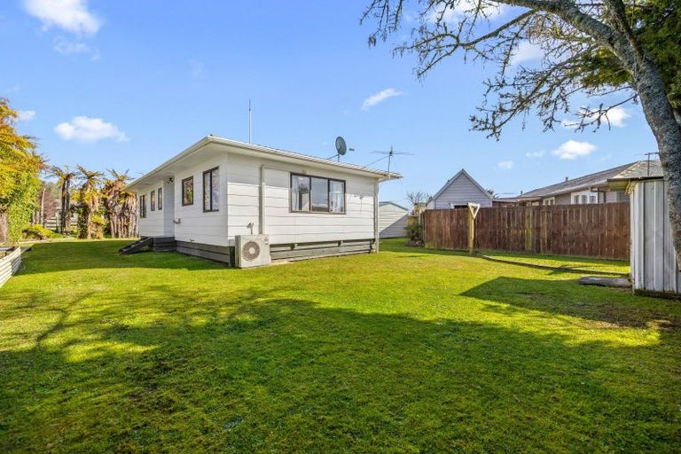Photo of property in 30c Charles Road, Hannahs Bay, Rotorua, 3010