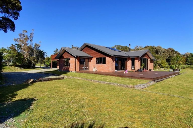 Photo of property in 19 Ballarat Rise, Awatuna, Hokitika, 7882