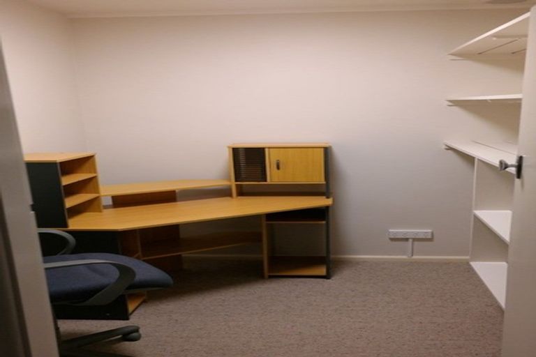 Photo of property in 3 Farnham Place, Ilam, Christchurch, 8041