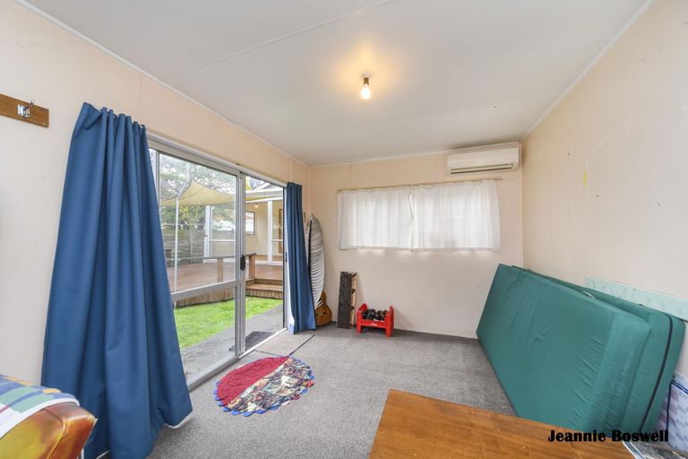 Photo of property in 22 Matipo Street, Takaro, Palmerston North, 4410