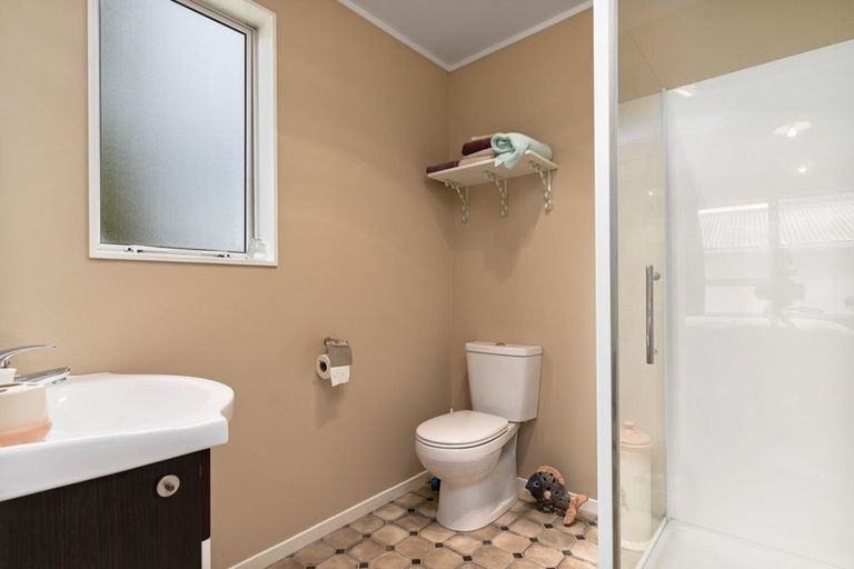 Photo of property in 102 Colombo Road, Masterton, 5810