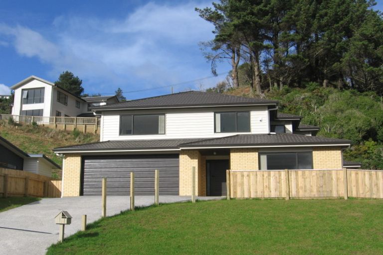 Photo of property in 38 Winsley Terrace, Churton Park, Wellington, 6037