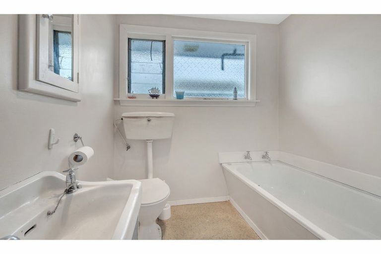 Photo of property in 19 Sneyd Street, Kaiapoi, 7630