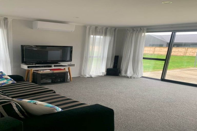 Photo of property in 32 Jack Boyd Drive, Mangawhai Heads, Mangawhai, 0573