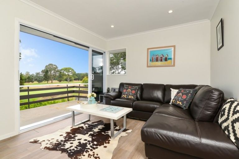 Photo of property in 35 Marnane Terrace, St Andrews, Hamilton, 3200