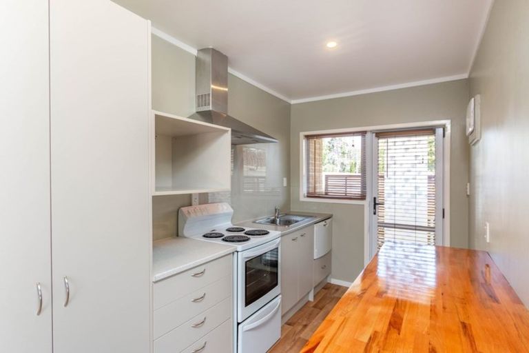 Photo of property in 8/14 Willerton Avenue, New Lynn, Auckland, 0600