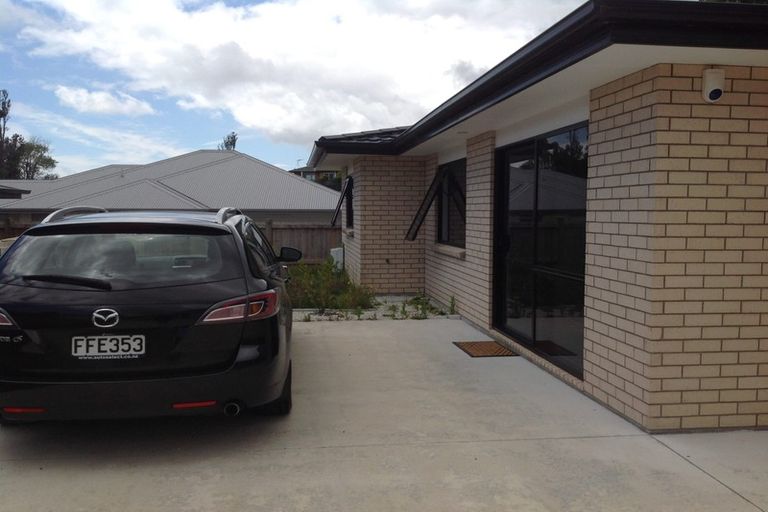 Photo of property in 12a Frederick Place, Whalers Gate, New Plymouth, 4310