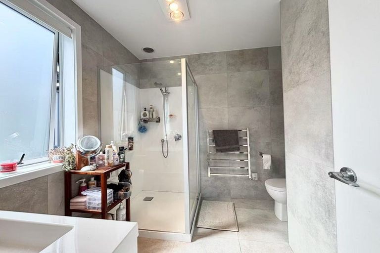 Photo of property in 13 Whenuapai Drive, Whenuapai, Auckland, 0618