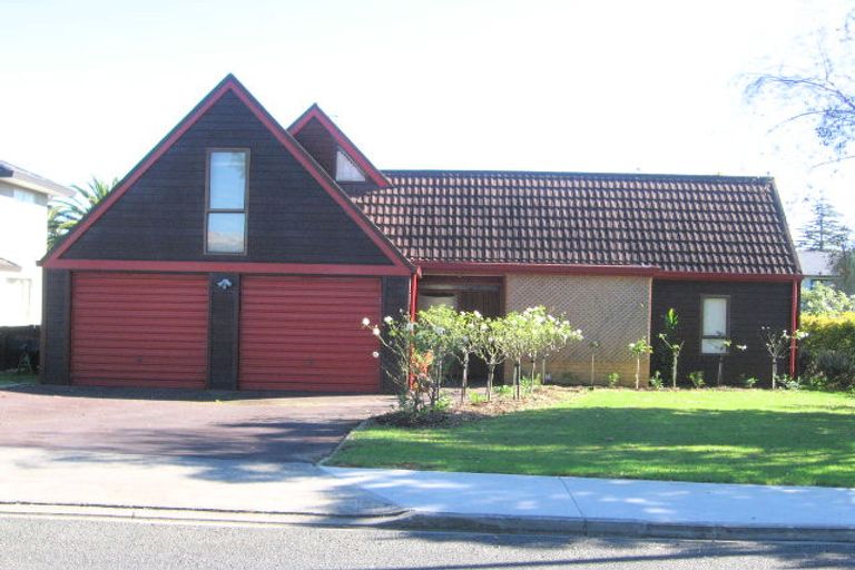 Photo of property in 25 Wiseley Road, Hobsonville, Auckland, 0618