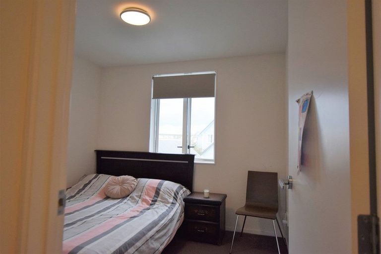 Photo of property in 75 Grove Road, Papakura, 2110