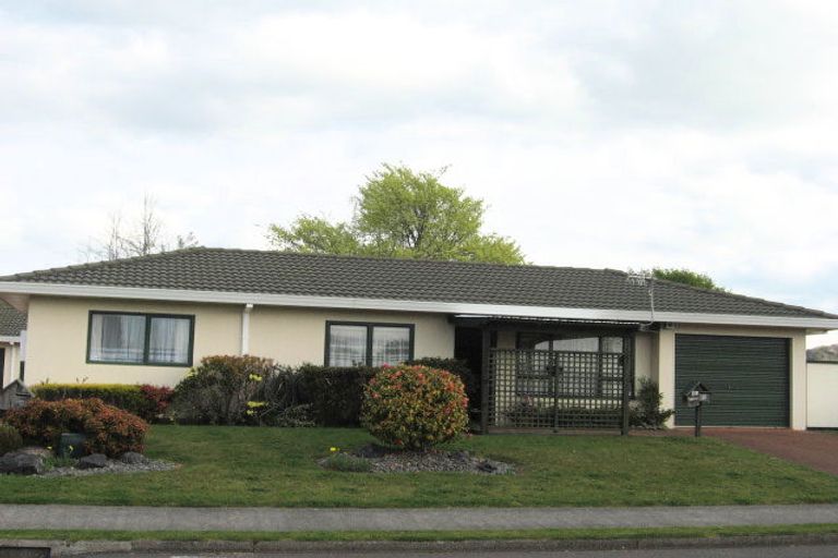 Photo of property in 1/11 Mckee Avenue, Fenton Park, Rotorua, 3010