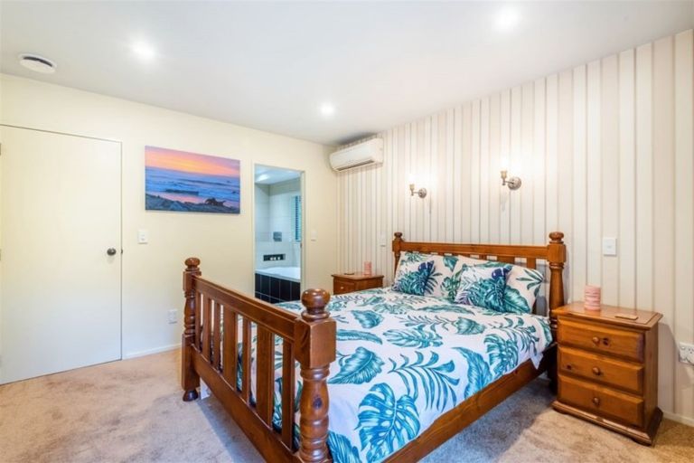 Photo of property in 10a Moore Street, Leamington, Cambridge, 3432