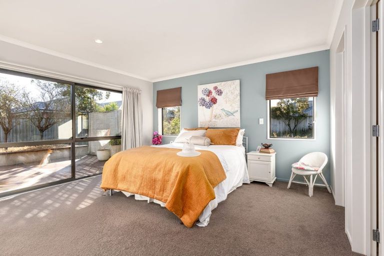 Photo of property in 6 Kinsella Crescent, Aidanfield, Christchurch, 8025
