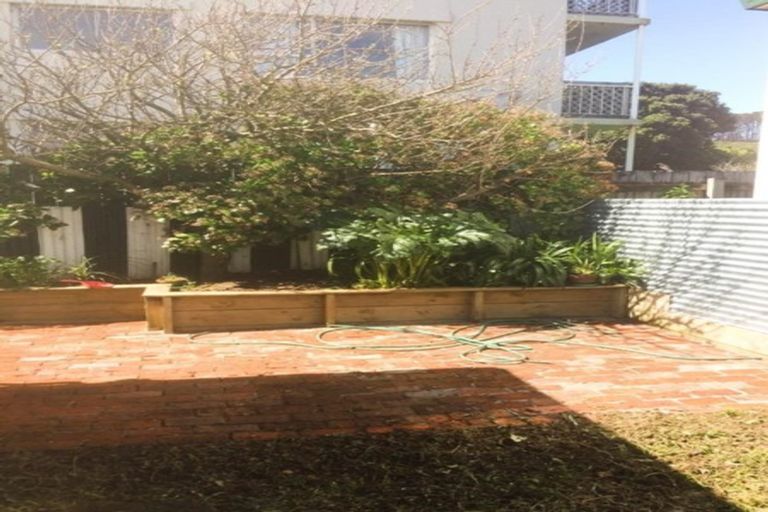 Photo of property in 24 Normanby Street, Newtown, Wellington, 6021