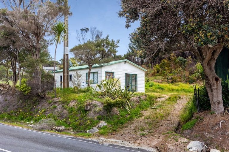 Photo of property in 119 Cable Bay Block Road, Cable Bay, 0420