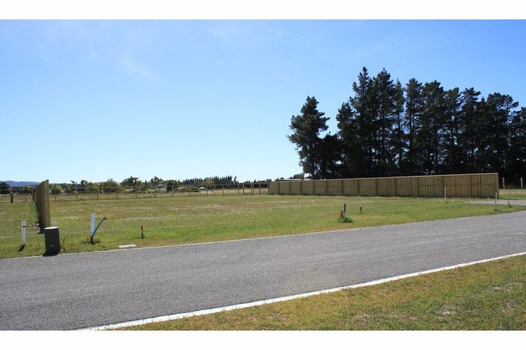 Photo of property in 3 Frank Lane, Amberley, 7481