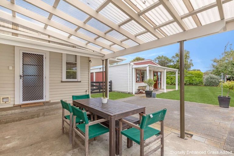 Photo of property in 21 Moore Avenue, Tawhero, Whanganui, 4501