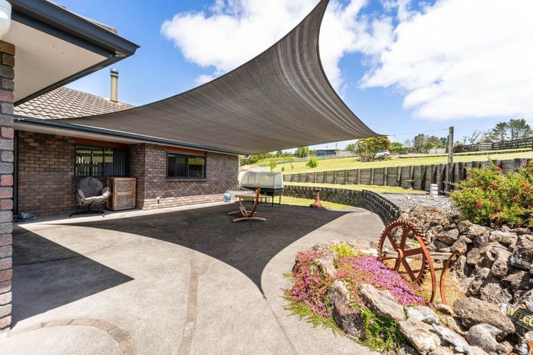 Photo of property in 395 Apotu Road, Kauri, Kamo, 0185