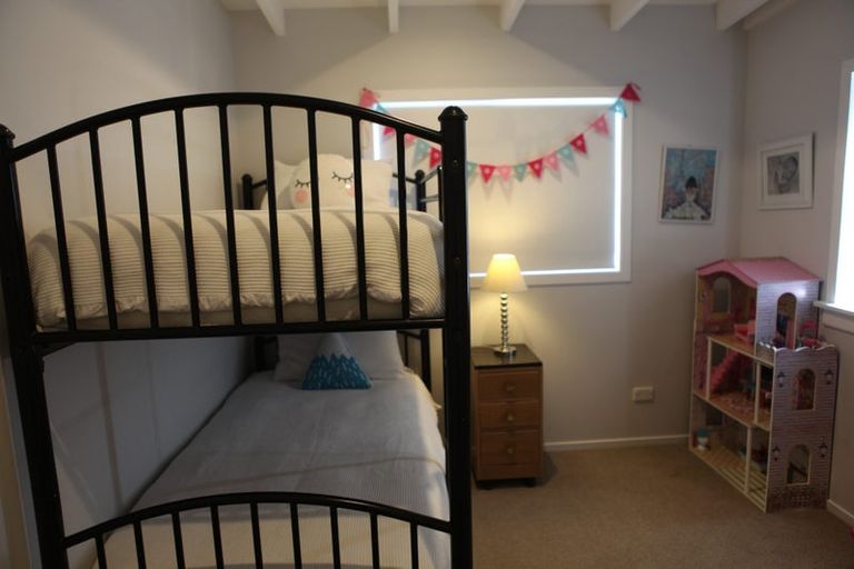 Photo of property in 26 Dakota Avenue, Beach Haven, Auckland, 0626