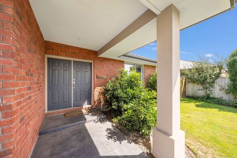 Photo of property in 9 Cunneen Place, Aidanfield, Christchurch, 8025