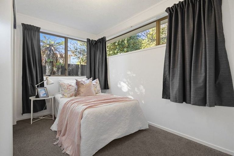 Photo of property in 17 Matipo Crescent, Pukete, Hamilton, 3200