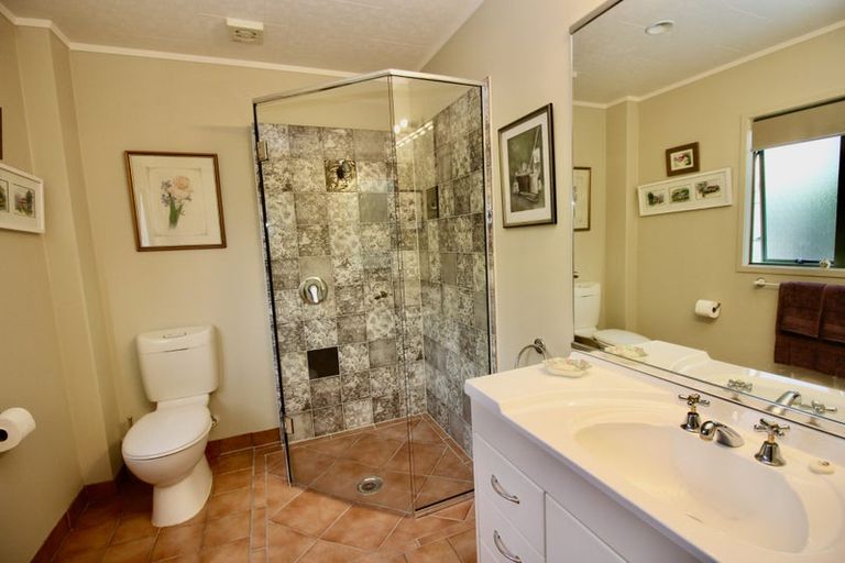 Photo of property in 19e Albert Street, Whitianga, 3510