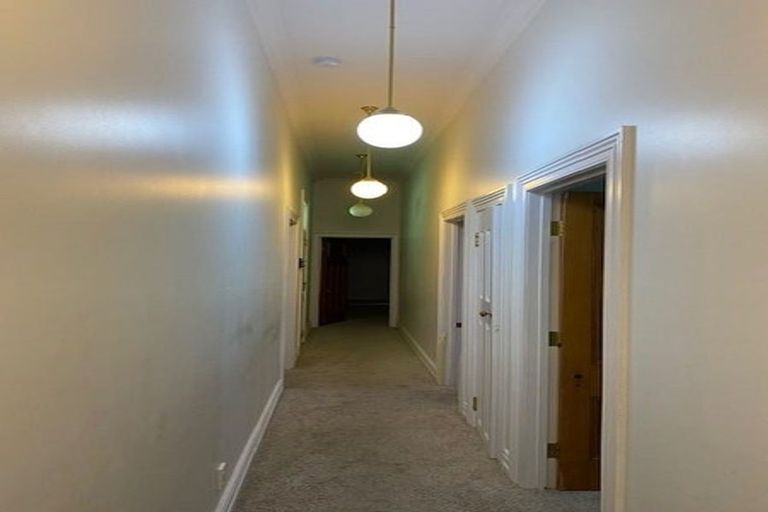 Photo of property in 33 Glencoe Road, Browns Bay, Auckland, 0630