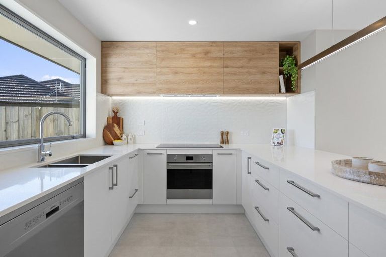 Photo of property in 26 Paradise Way, Halswell, Christchurch, 8025