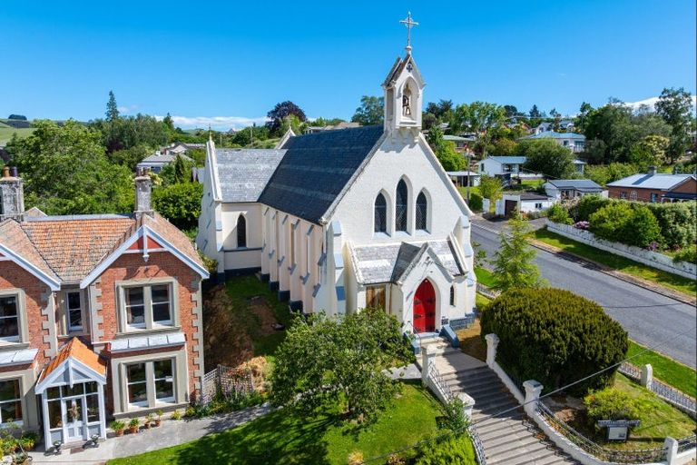 Photo of property in 12a Colonsay Street, Lawrence, 9532