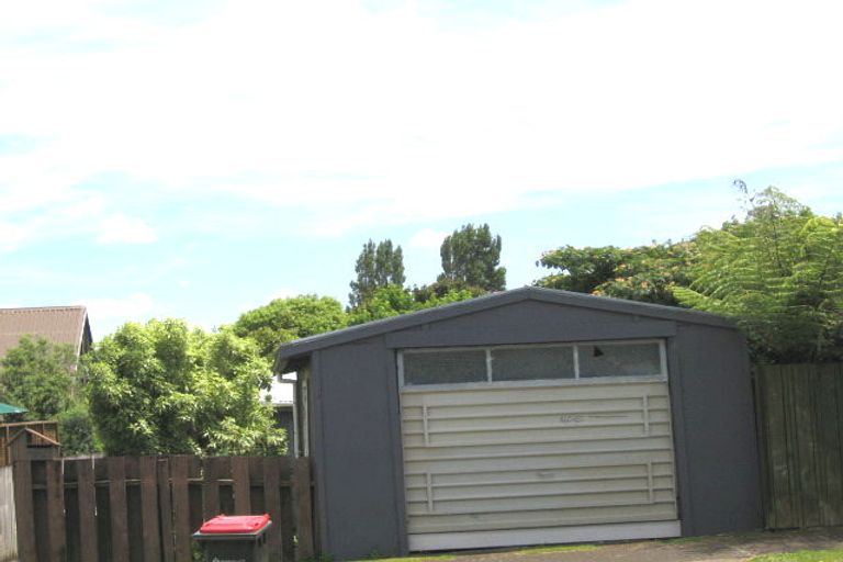 Photo of property in 21 Harlston Road, Mount Albert, Auckland, 1025