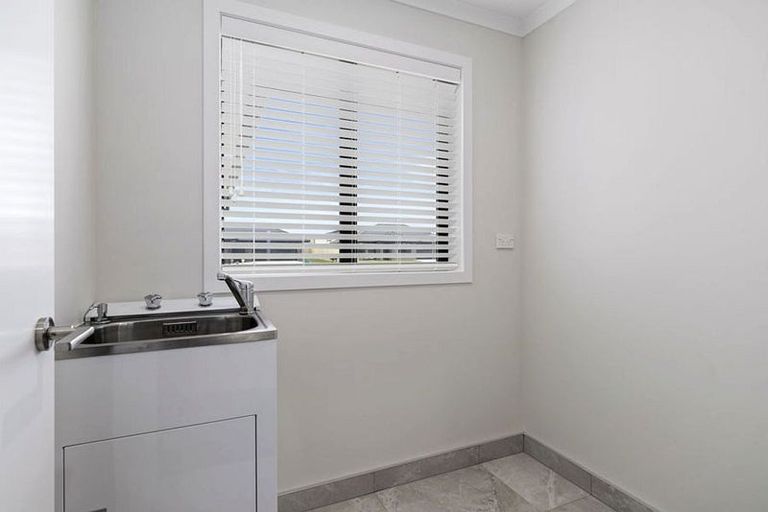 Photo of property in 40 Murray Ward Drive, Te Kauwhata, 3710