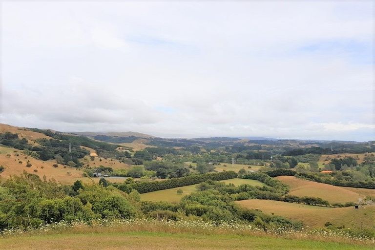 Photo of property in 1229 Moonshine Road, Judgeford, Porirua, 5381