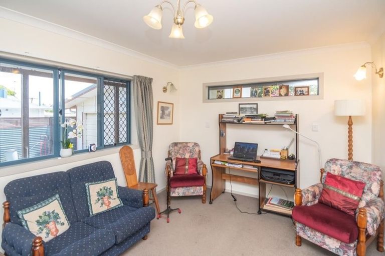 Photo of property in 249 Whitaker Street, Whataupoko, Gisborne, 4010